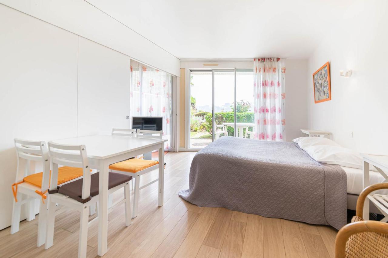 Residence Le Crystal Dinard Exterior photo